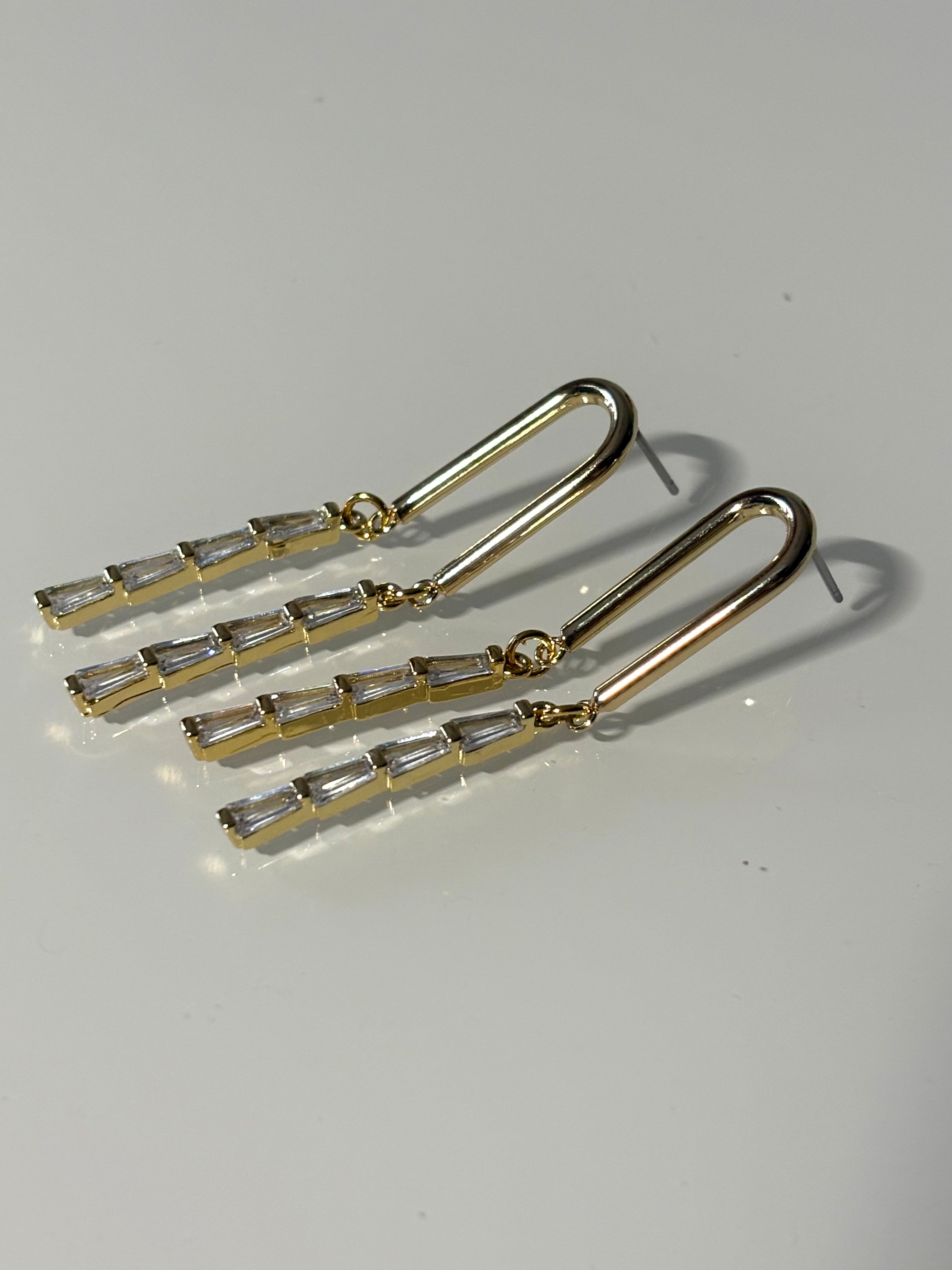 Arch Drop Earrings