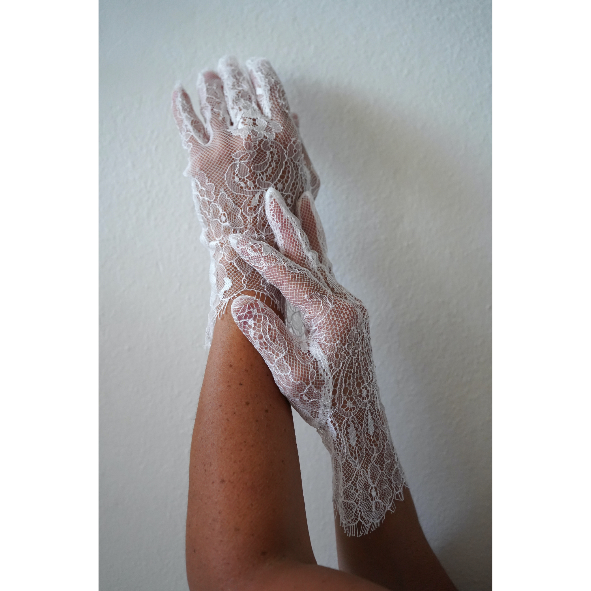 Lace Short Gloves