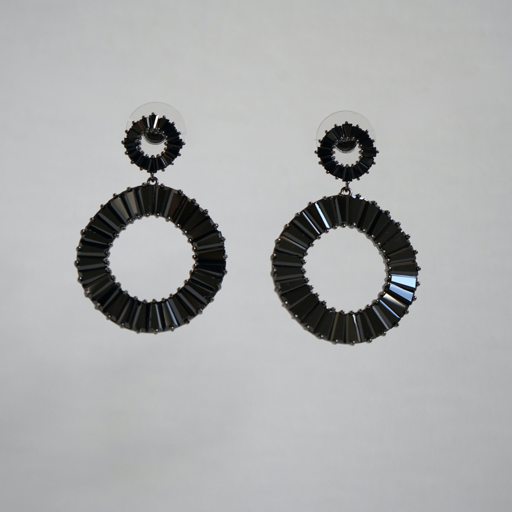 Double Circle Black Earrings