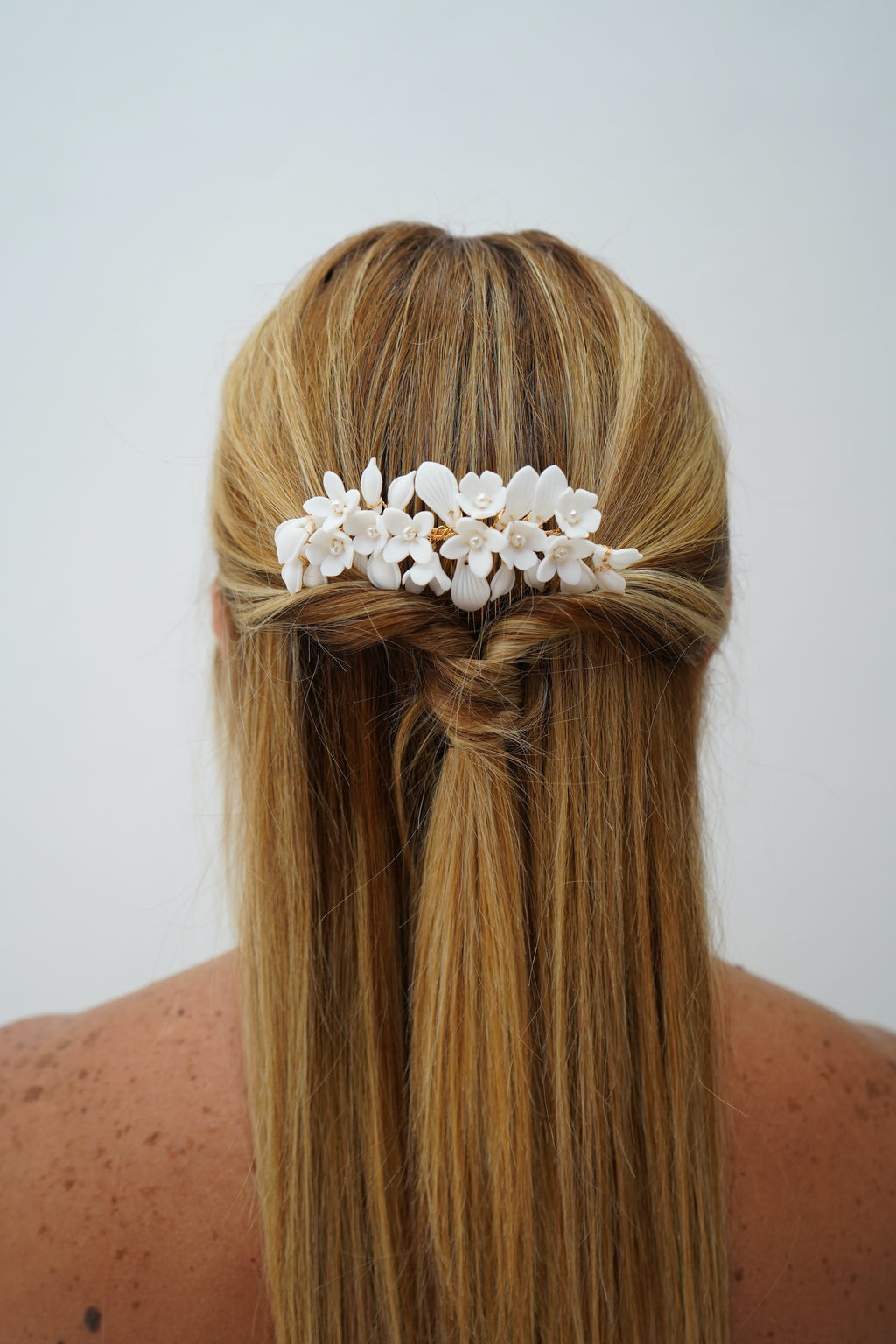 Lili Flowers and Pearls Comb