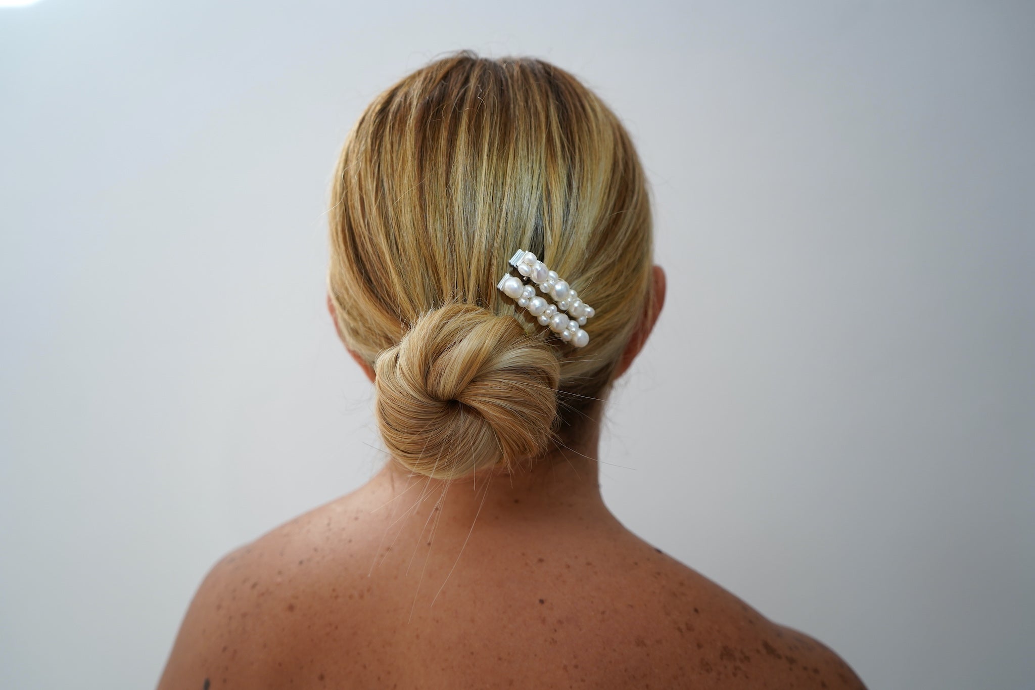 Pearl Cluster Barrette Set
