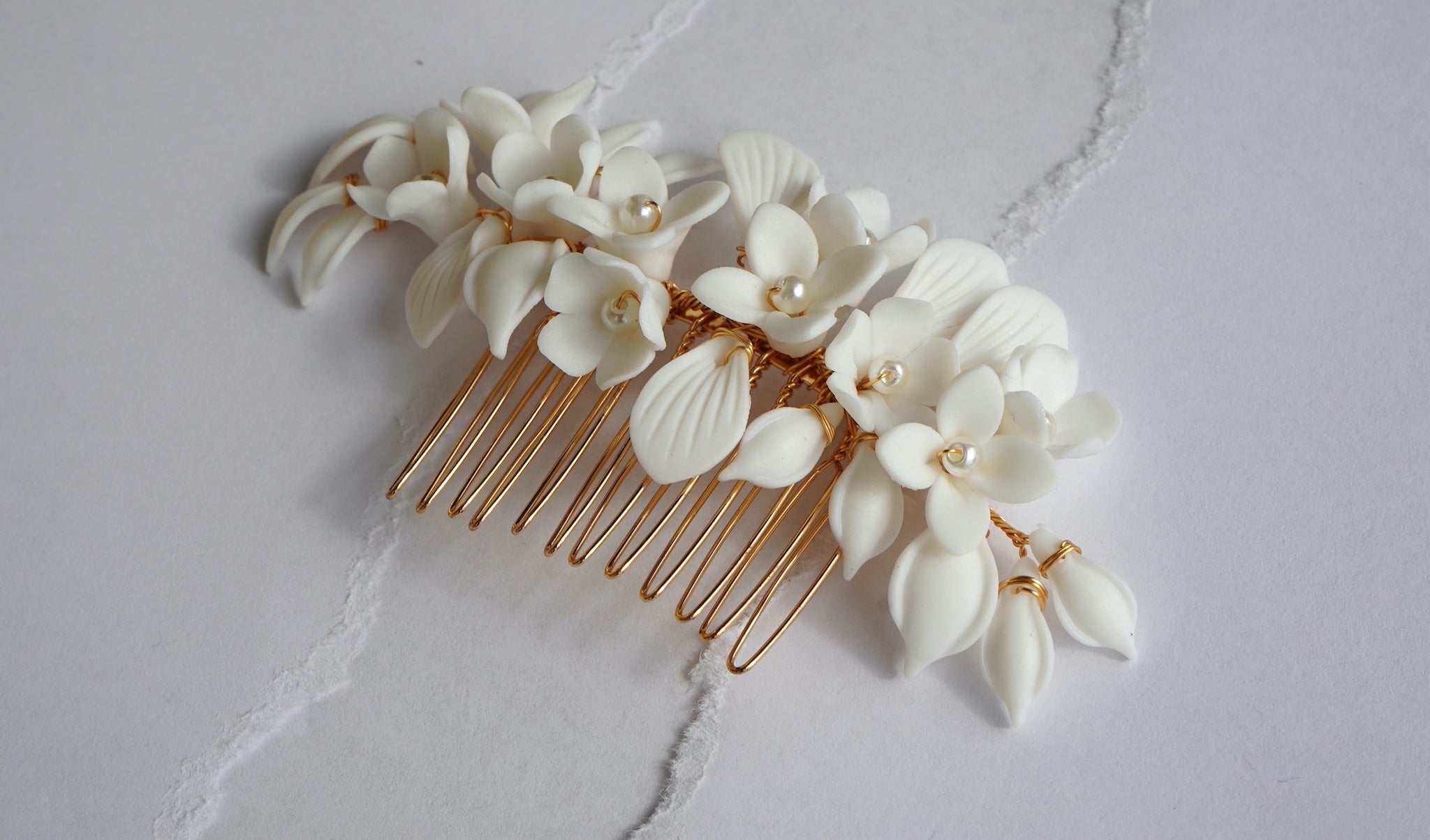 Lili Flowers and Pearls Comb