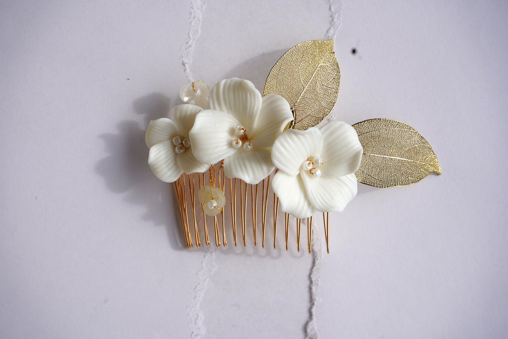 Calla Flowers and Leaves Comb