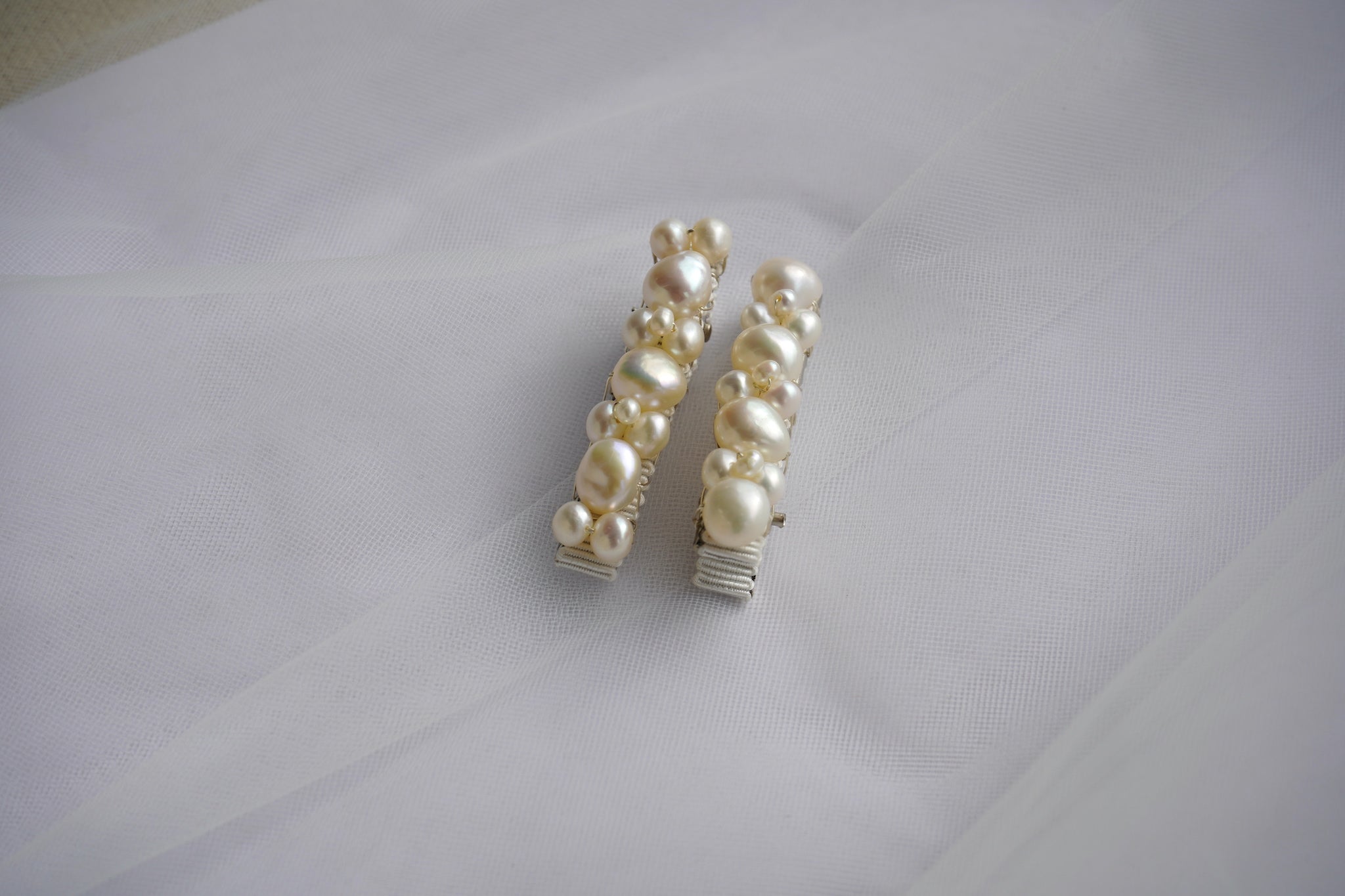 Pearl Cluster Barrette Set