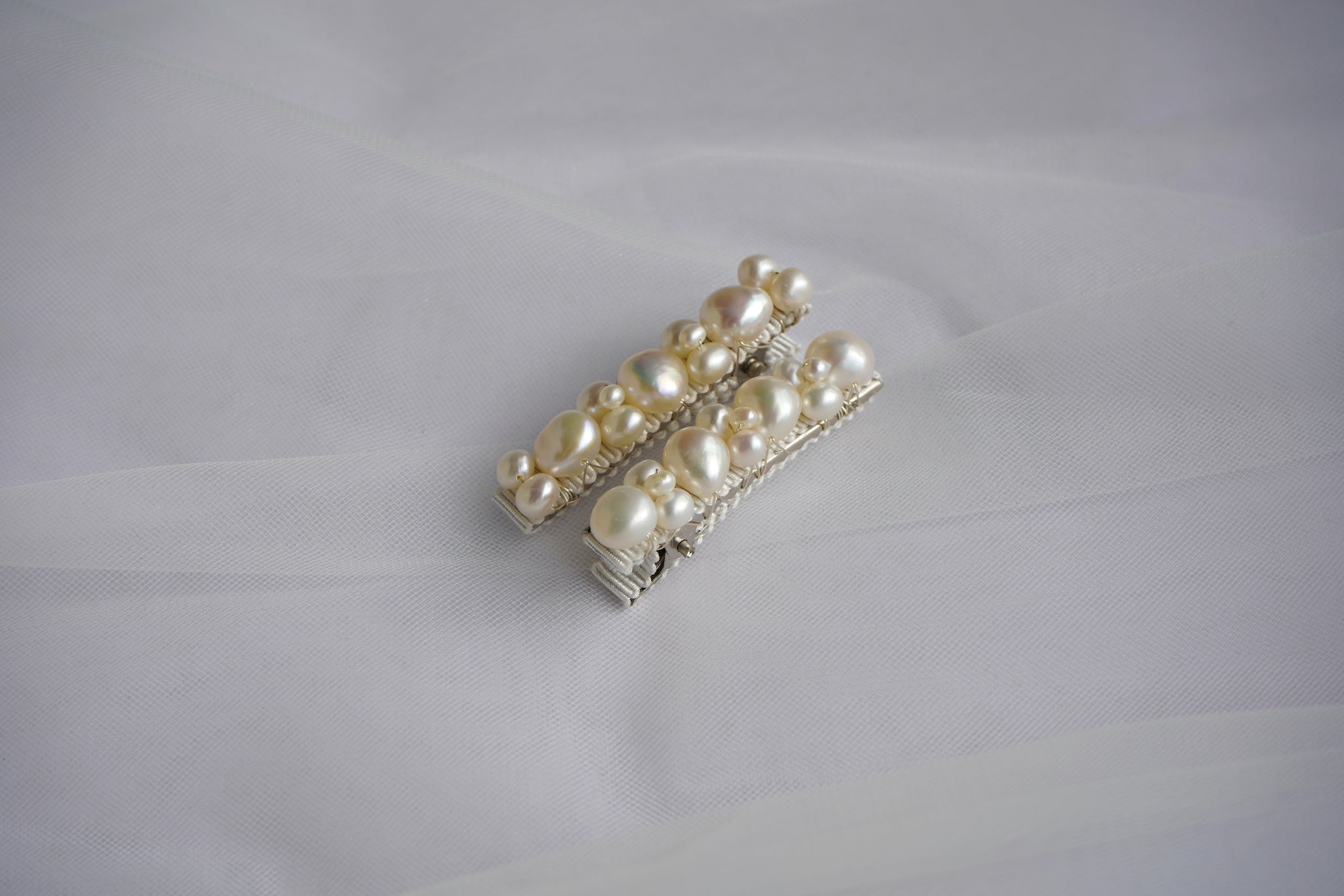 Pearl Cluster Barrette Set