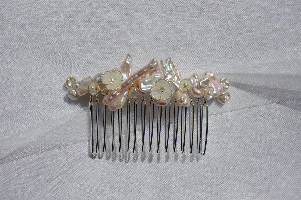 Barocco Floral Pearl Comb