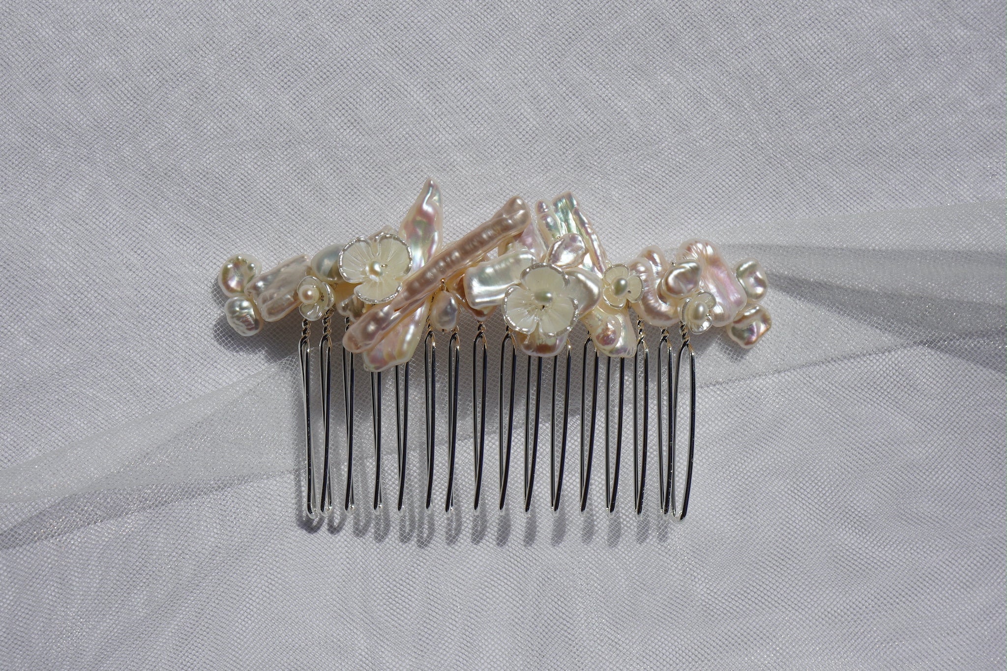 Barocco Floral Pearl Comb