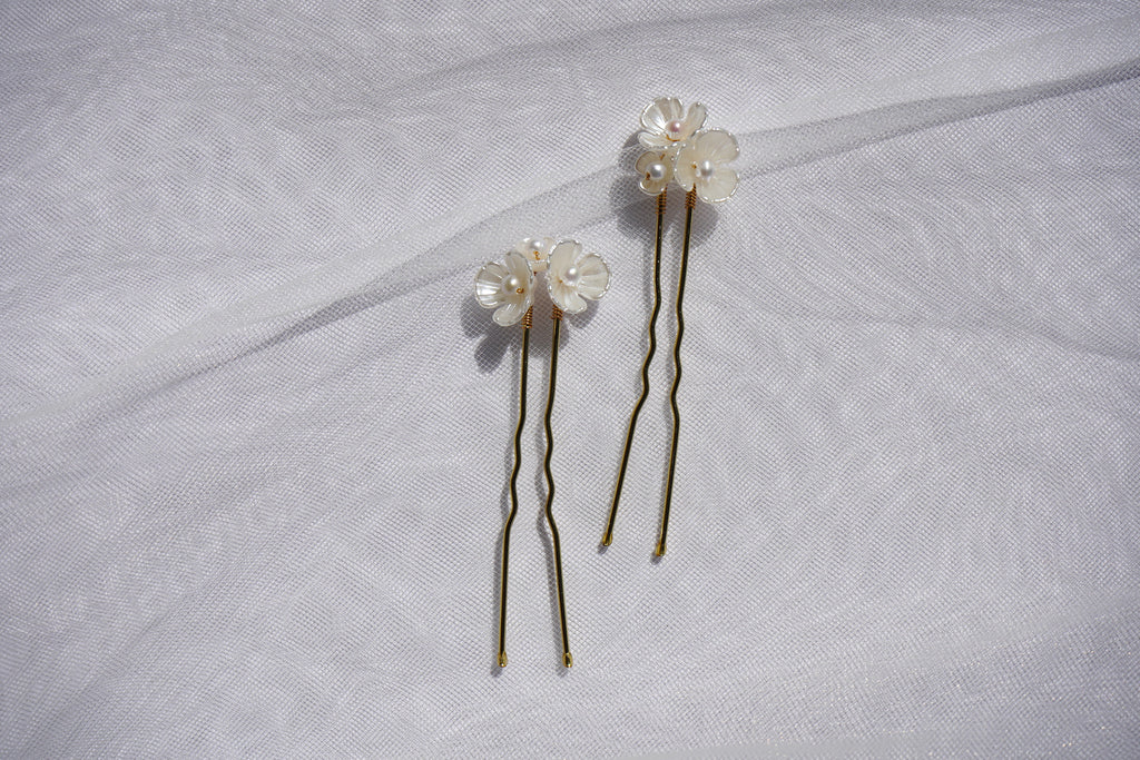 Floral Cluster Hairpins