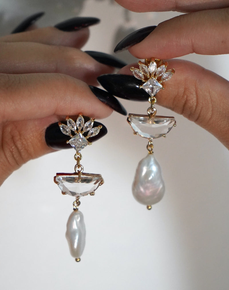 Crystals and Pearl Long Earrings